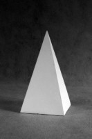 Пирамида 4-гранная большая (гипс) - «ФГОС Поставки»