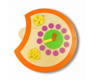 Настенный игровой модуль в виде части гусеницы-времени - fgospostavki.ru - Екатеринбург